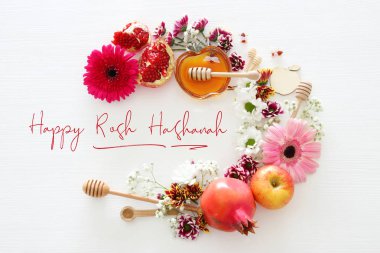 Rosh hashanah 'ın (Yahudi Yeni Yıl Tatili) dini imajı. Geleneksel semboller