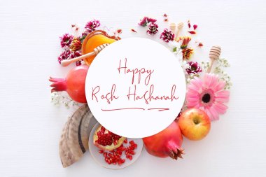 Rosh hashanah 'ın (Yahudi Yeni Yıl Tatili) dini imajı. Geleneksel semboller