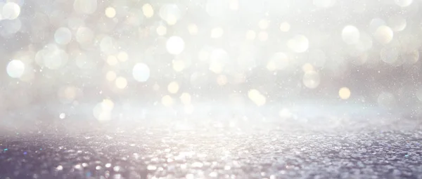 Achtergrond van abstracte glitter lichten. zilver en goud. de focus. Banner — Stockfoto