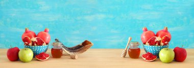 Rosh hashanah 'ın (Yahudi Yeni Yıl Tatili) dini imajı. Geleneksel semboller