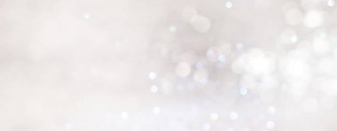 glitter vintage ışıkları soyut backgrounf . gümüş ve beyaz. de-odaklı. Afiş