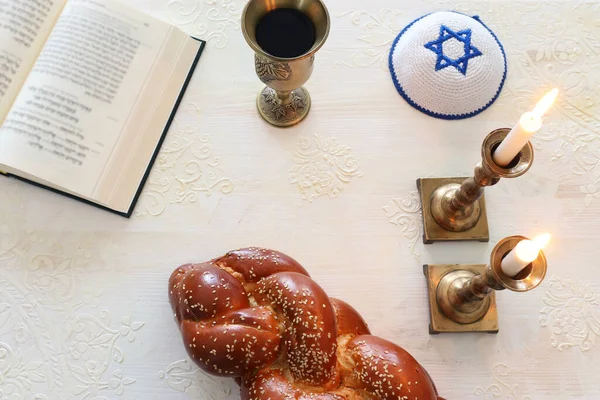 Shabbat Imago Challah Brood Shabbat Wijn Kaarsen Bovenaanzicht — Stockfoto