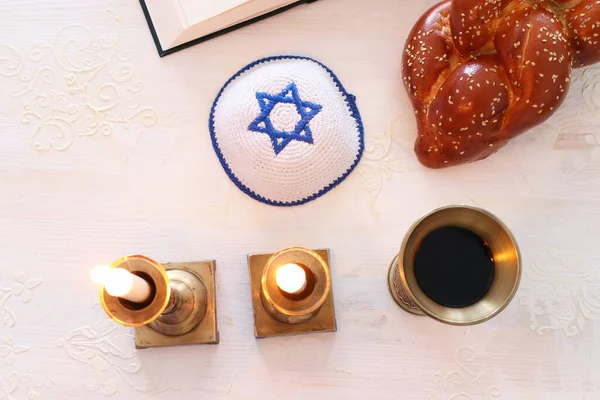 Shabbat Imago Challah Brood Shabbat Wijn Kaarsen Bovenaanzicht — Stockfoto