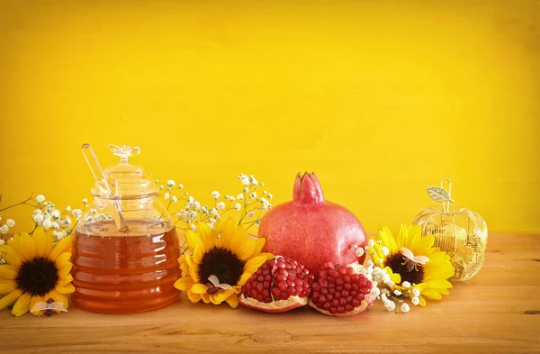 Rosh Hashanah Jewesh Holiday Concept Honey Traditional Holiday Symbol — Stock Photo, Image