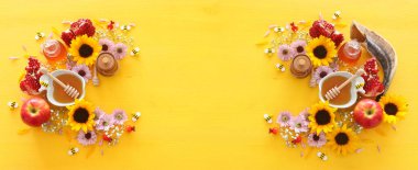 Rosh hashanah 'ın (Yahudi Yeni Yıl Tatili) dini imajı. Geleneksel semboller