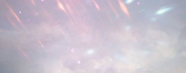 Pırıl pırıl ışıklar arka plan. Gümüş, altın ve beyaz. Odaklanmamış