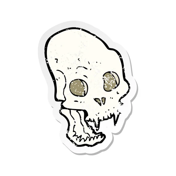 Retro distressed sticker of a cartoon spooky vampire skull — Stock Vector