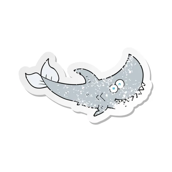 Pegatina retro angustiado de un tiburón de dibujos animados — Vector de stock
