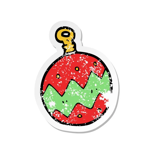 Retro Angustiado Pegatina Una Caricatura Navidad Bauble — Vector de stock