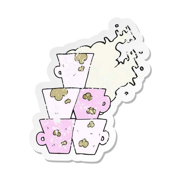 Retro nödställda klistermärke av en tecknad bunt med smutsiga kaffekoppar — Stock vektor