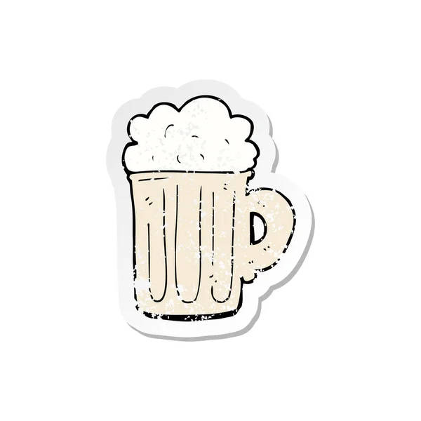 Retro Distressed Sticker Cartoon Pint Beer — Stock Vector