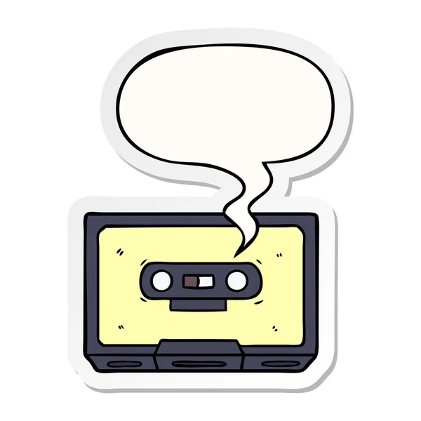 Cinta de cassette de dibujos animados y pegatina de burbuja de habla — Archivo Imágenes Vectoriales