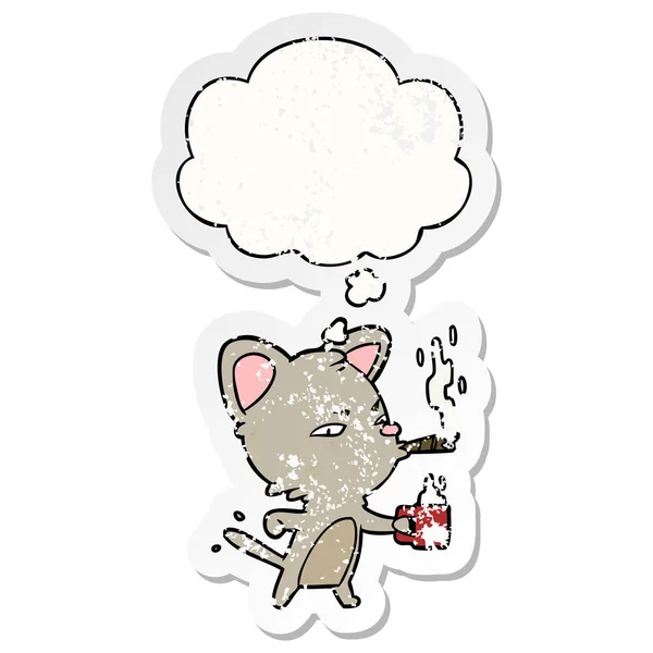 Gato de dibujos animados con café y cigarro y burbuja de pensamiento como un distre — Vector de stock