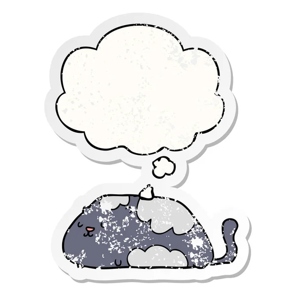 Cartoon cat and thought bubble as a distressed worn sticker — Stock Vector