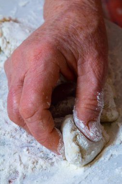 Köfte ev mutfak, yemek