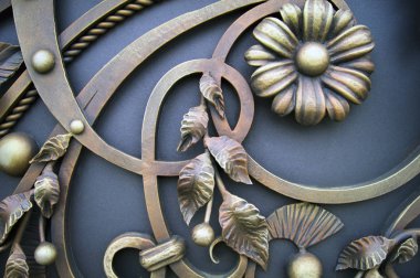 Çiçek Ferforje ile güzel Dekoratif metal geçit