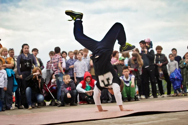 Rusya Yaroslavl Mayıs 2013 Breakdance Savaş Rekabet Grup Arasında Açık — Stok fotoğraf