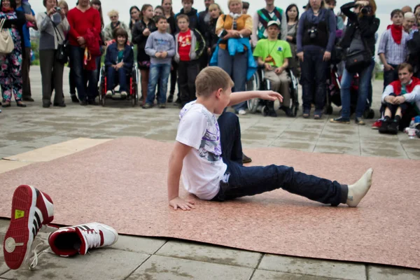 Rusia Yaroslavl Mayo 2013 Breakdance Battle Competition Una Calle Aire —  Fotos de Stock