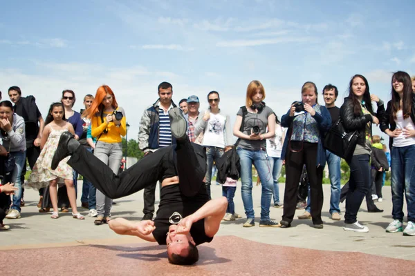 Rusya Yaroslavl Mayıs 2013 Breakdance Savaş Rekabet Grup Arasında Açık — Stok fotoğraf