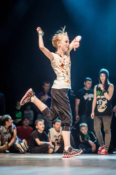 Rusya Yaroslavl Ekim 2013 Çocuklar Gençler Yetişkinler Hip Hop Bboys — Stok fotoğraf