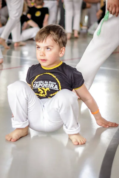 Russia Yaroslavl May 2018 Group People Involved Capoeira Gym Warm — Stock Photo, Image