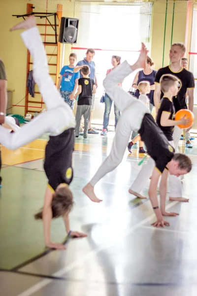 Russia Yaroslavl May 2018 Group People Involved Capoeira Gym Warm — Stock Photo, Image