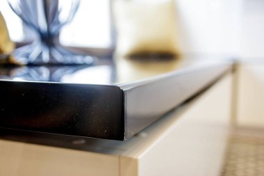 Oturma odası ve boş bir daire Lüks ortamı segmentlerinin modern ev iç dekor öğeleri