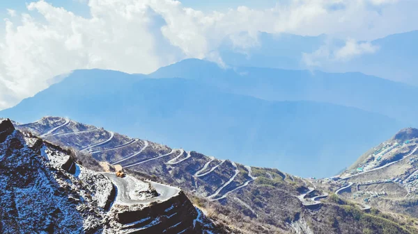 Zuluk Doğu Sikkim Nispeten Yeni Bir Turizm Beldesi Jelep Üzerinden — Stok fotoğraf