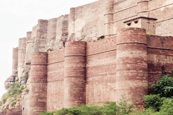 Fuerte de Jaisalmer también llamado Golden Fort, Sonar Quila o Sone Ka Quila en la ciudad desértica de Rajastán India. Uno de los fuertes de arenisca amarilla más grandes y Patrimonio de la Humanidad declarado por la UNESCO construido por Rajput Rular — Foto de Stock