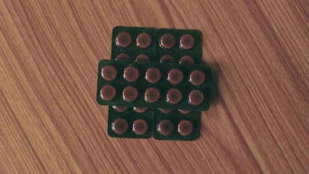 Montón Cápsulas Empaquetadas Ampollas Tableta Medicina Con Dibujos Redondos Píldoras — Vídeos de Stock