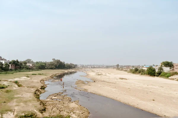 El río seco de Subarnarekha (Línea de oro) en la meseta de Chota Nagpur. A Scenic Landscape View in Indo Gangetic plain region of Jharkhand, India (en inglés). Una foto de turismo de Jharkhand . — Foto de Stock