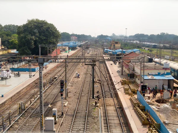 Panoramic Indian Railway Tracks Vista Ángel Desde Una Pasarela Ferroviaria — Foto de Stock