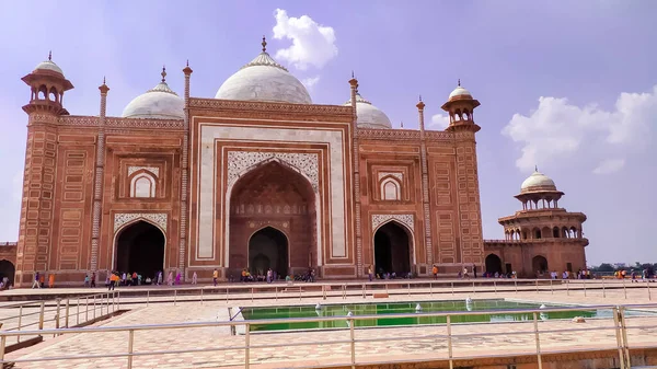 Grand Imperial Sandstone Persian Style Domed Mausoleum Humayun Tomb Landscaped — Foto de Stock
