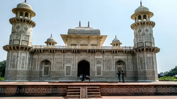 Μαυσωλείο Ταζ Μαχάλ Λευκό Μάρμαρο Του Αυτοκράτορα Mughal Shah Jahan — Φωτογραφία Αρχείου