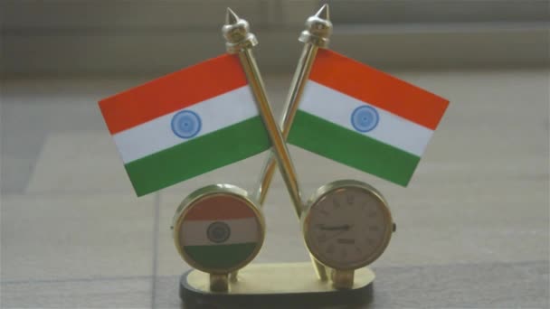 Indické Vlajkové Hodiny Indická Vlajka Vlajka Stolních Hodin Vlajka Zlatými — Stock video