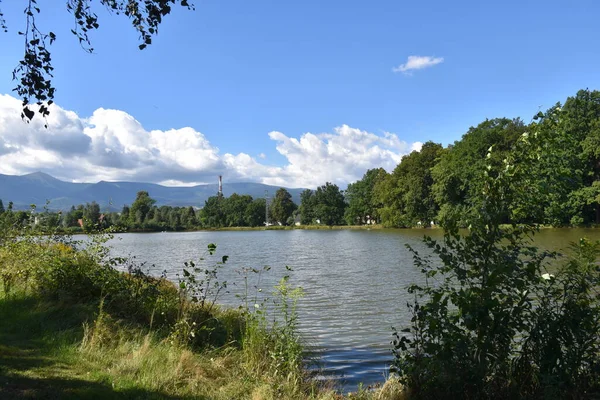 Vid Sjön Shore — Stockfoto