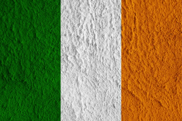 De vlag van Ierland op betonnen ondergrond. Creatieve behang voor installatie en design. — Stockfoto