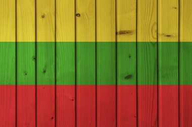 Litvanya bayrağı ahşap Komiteler arka plan üzerinde. Kurulum ve tasarım için duvar kağıdı. Metin için yer.