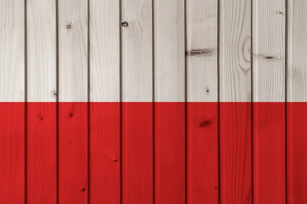 Флаг Польши на фоне деревянных досок. Обои для монтажа и проектирования. Пространство для текста . — стоковое фото