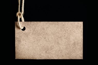 Siyah zemin, ürün r iliştirilmiş etiketi boş etiket