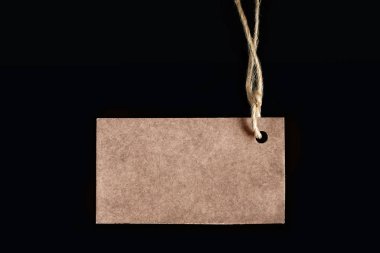 Siyah zemin, ürün r iliştirilmiş etiketi boş etiket