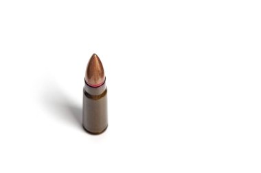 Otomatik tüfek 7.62 için eski mermi. Seçici odaklama.
