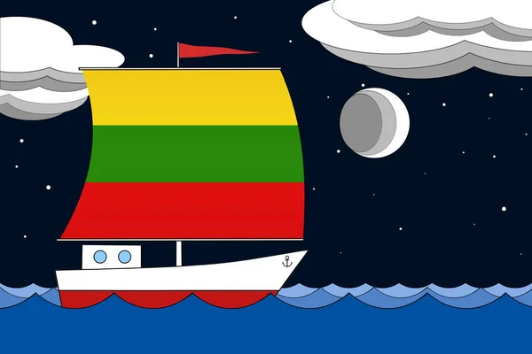 Boot met een zeil de kleur van de vlag van Litouwen zweeft op de zee 's nachts onder de zwarte sterrenhemel met wolken en maan. — Stockfoto