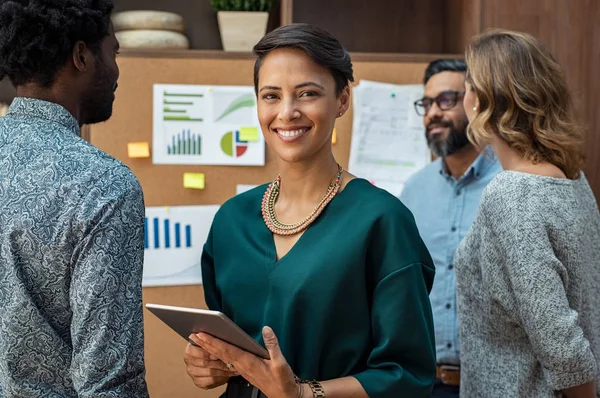 Portrait Glamour Business Woman Looking Camera Colleagues Working Background Successful — Stock Photo, Image