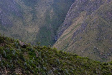 Şelale doğa manzara.