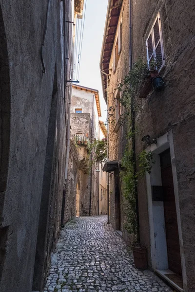 Stone paved street of a historical medieval town. — Stock Photo, Image