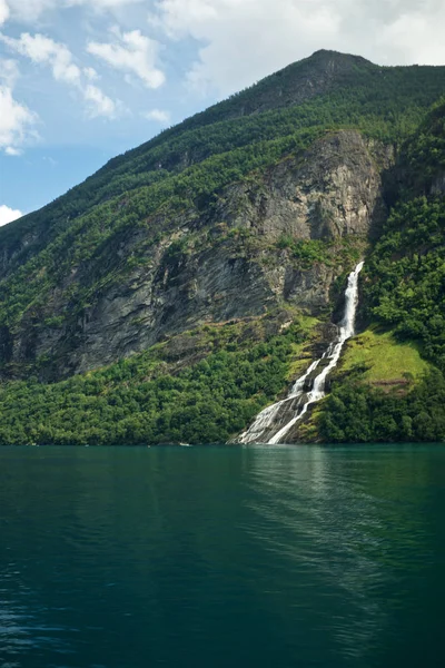 Ferry Ride Geiranger Fjord Norway Sunny Day — Stock Photo, Image