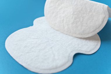 Koltuk altları için terden ya da terden korunmak. Giysileri terden nasıl koruyacağız? Kumaş üzerindeki terden korunmak için.