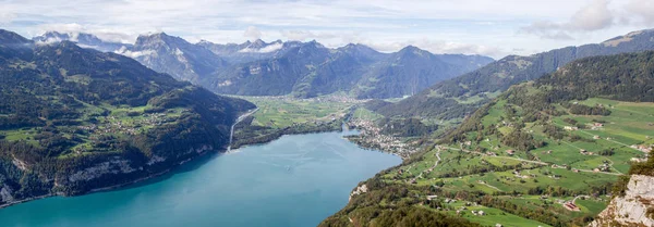Vista Aerea Panoramica Sul Lago Walen Nel Villaggio Amden Svizzera — Foto Stock