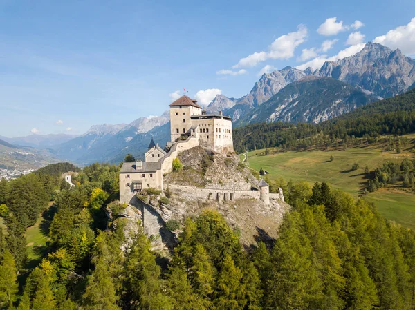 Luftaufnahme Von Schloss Tarasp Erbaut Jahrhundert Den Schweizer Alpen Kanton — Stockfoto